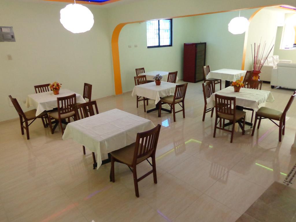 Hotel Renacer Santo Domingo Exterior photo